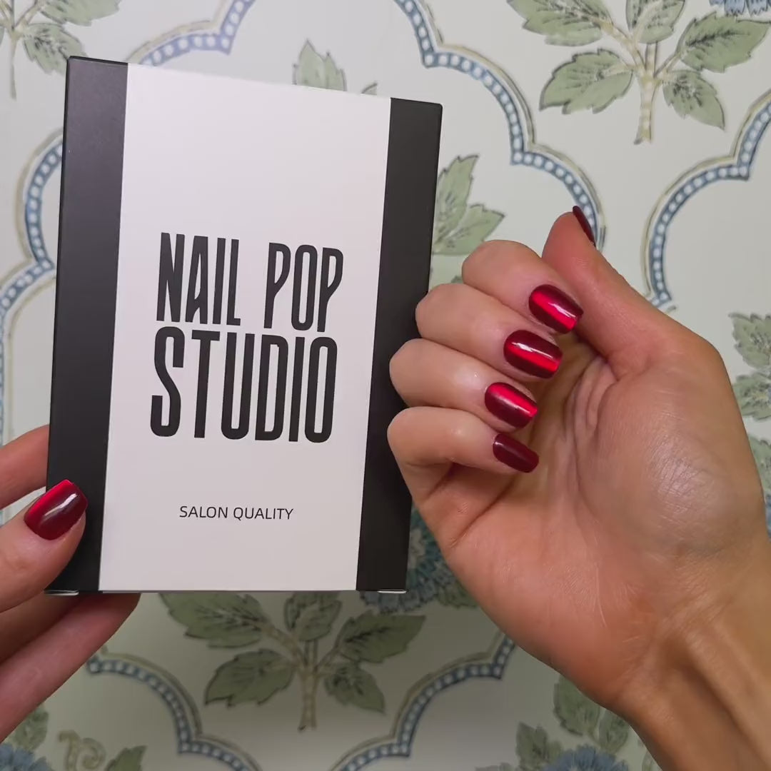 Hot Love Square Nails - Press On Nails