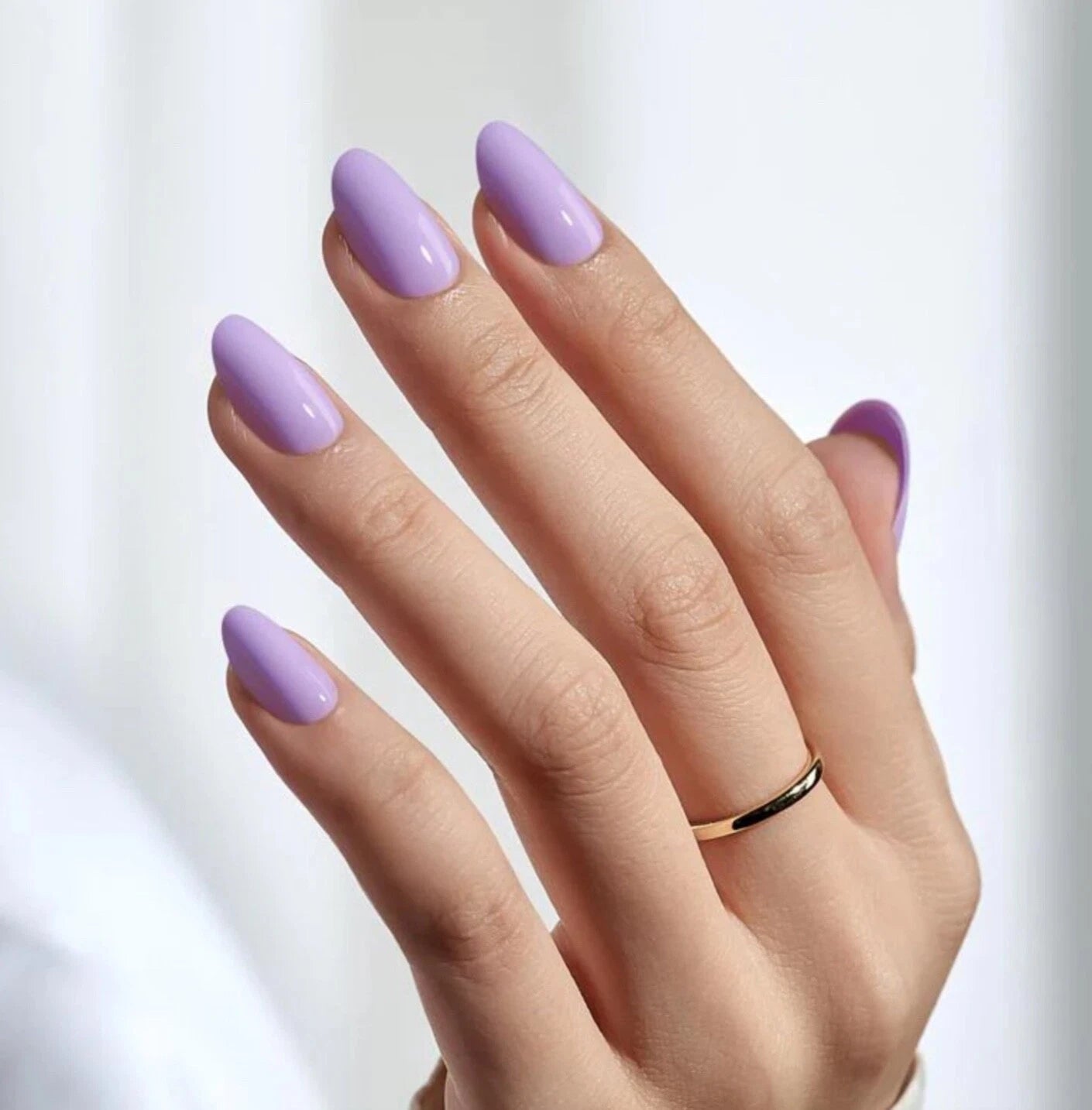 Lila lavender Oval Nails - Press On Nails | Long Lasting & Reusable Nail Pop Studio